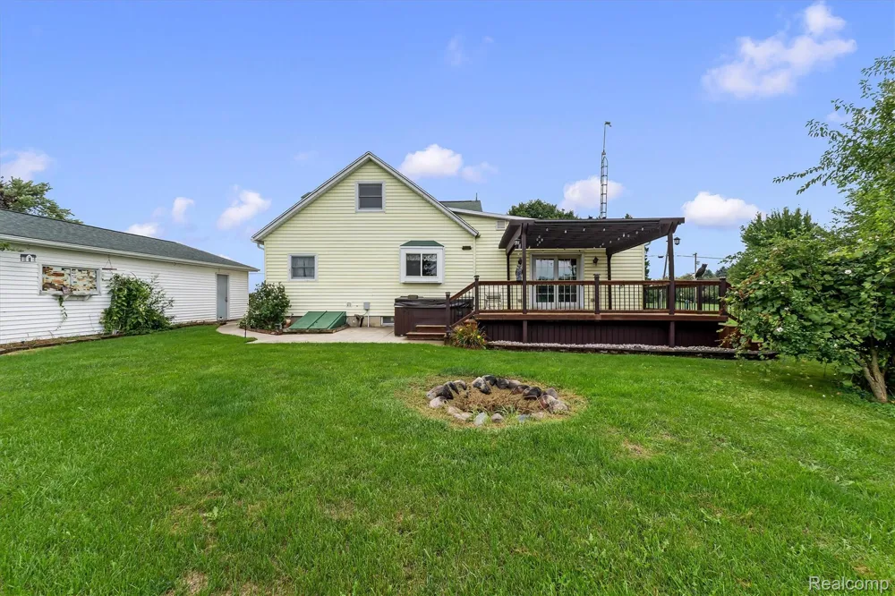 3553 State Road New Haven Township, MI 48867