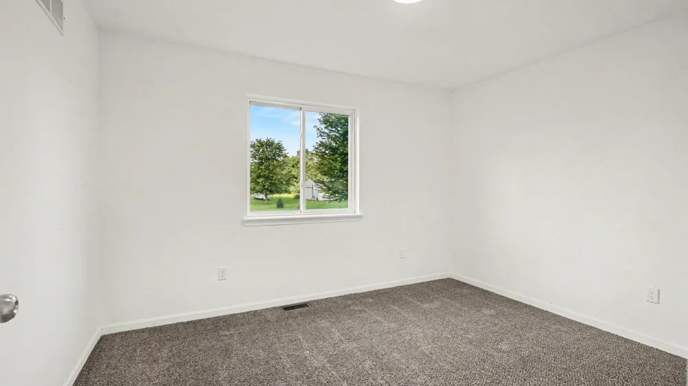 13212 Platt Road York Charter Township, MI 48160