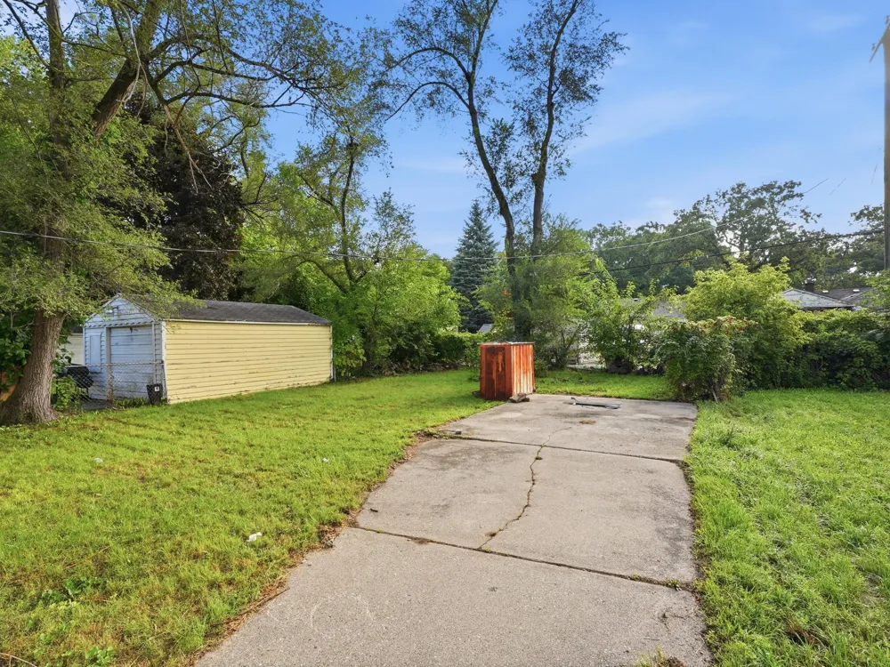 19720 Gilchrist Street Detroit City, MI 48235