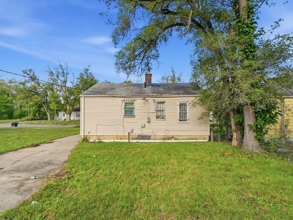 19720 Gilchrist Street Detroit City, MI 48235