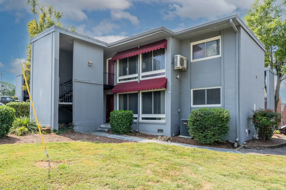 201 Acklen Park Dr #8 Nashville, TN 37203