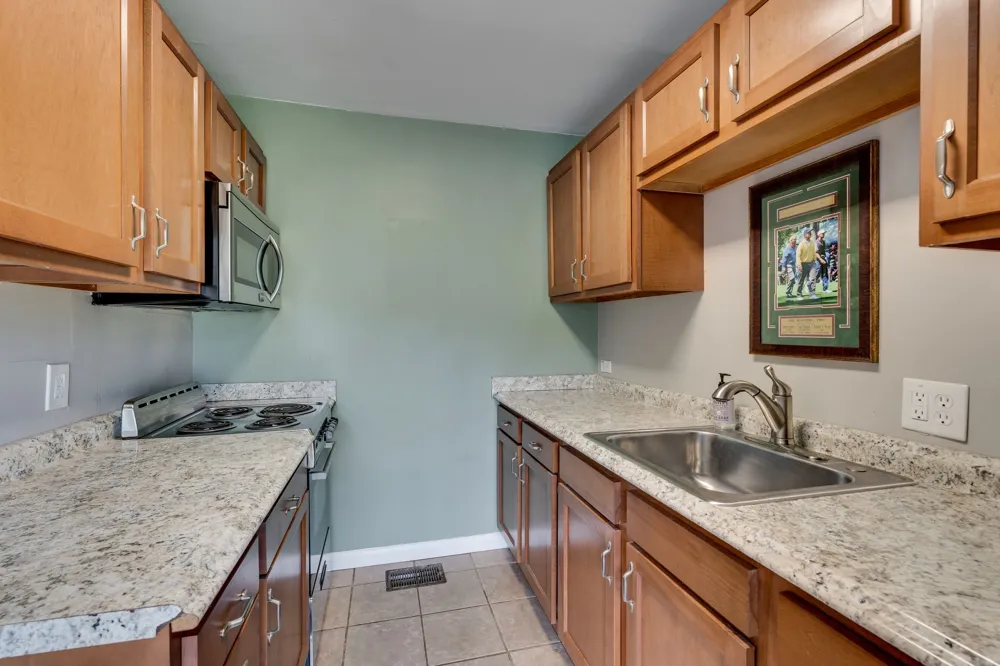 201 Acklen Park Dr #8 Nashville, TN 37203