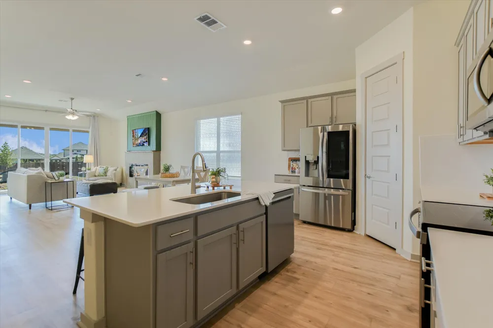 1013 Bear Track Loop Georgetown, TX 78628