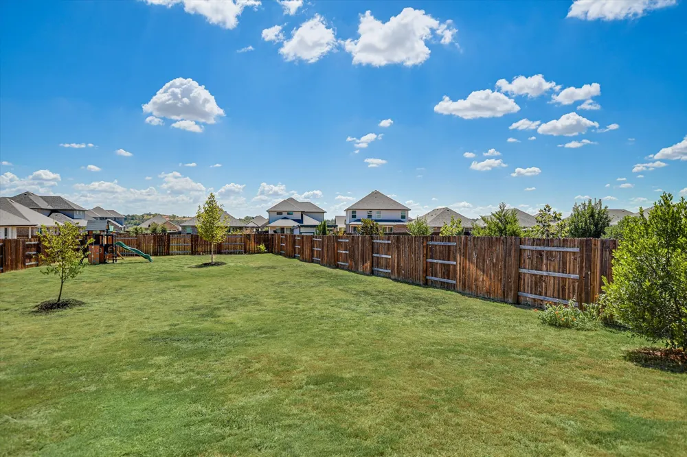 1013 Bear Track Loop Georgetown, TX 78628