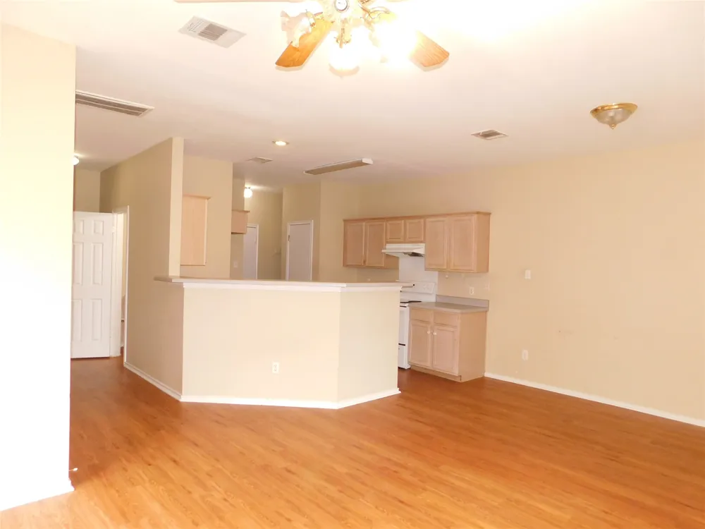 6726 Windrift Way #B Austin, TX 78745