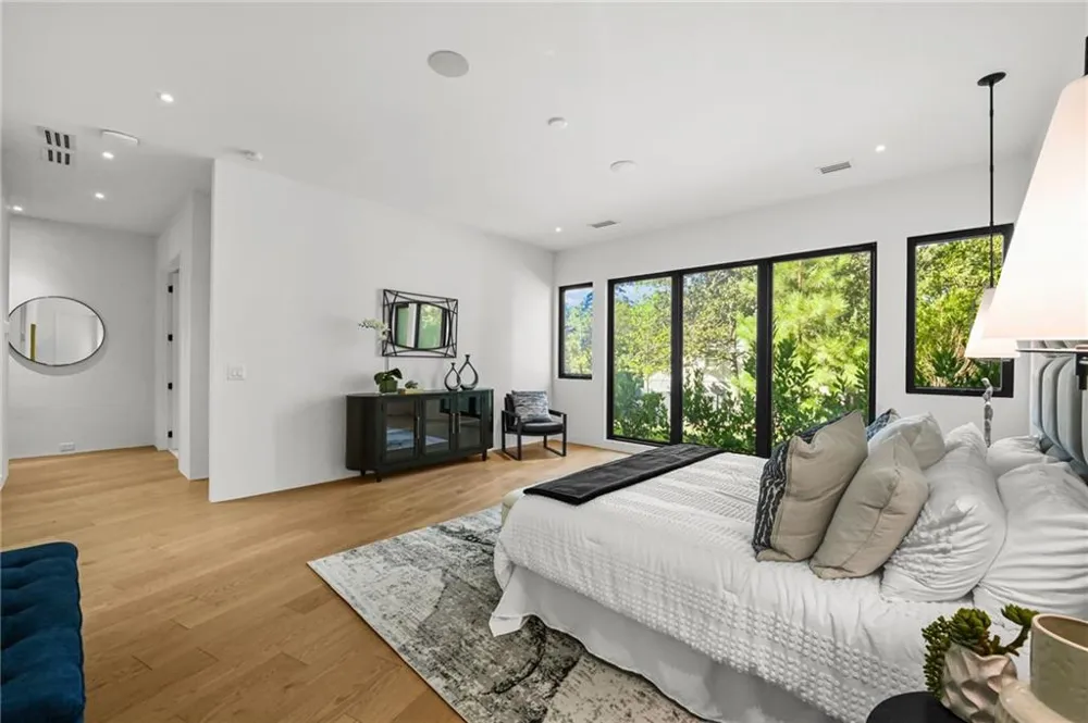 3566 Cantrell Road NE Atlanta, GA 30326