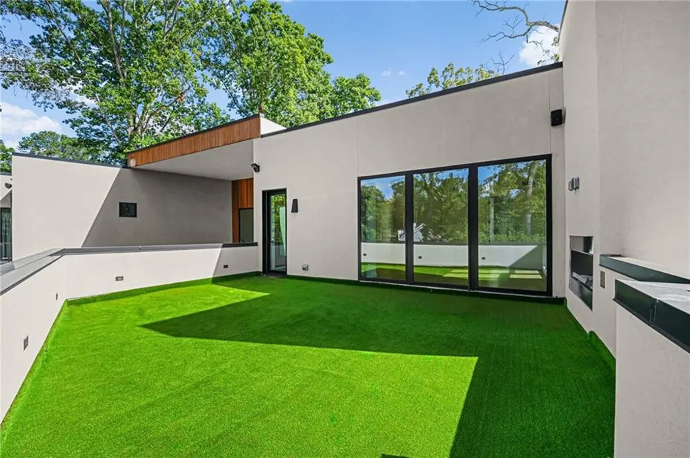 3566 Cantrell Road NE Atlanta, GA 30326