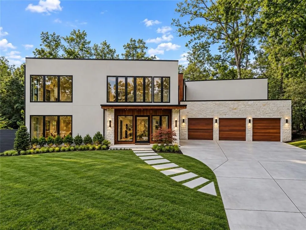 3566 Cantrell Road NE Atlanta, GA 30326