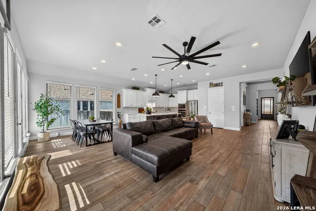 2607 Tortuga Verde San Antonio, TX 78245