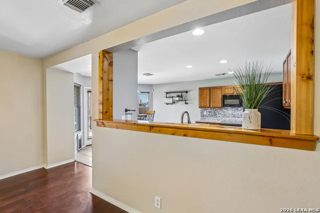 397 COPPER PATH DR New Braunfels, TX 78130