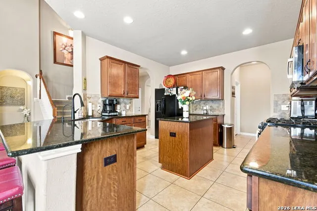 10727 NEWCROFT PL Helotes, TX 78023