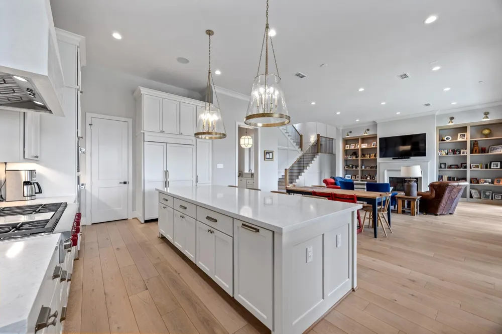 6822 E Warwick Lake Lane Spring, TX 77389