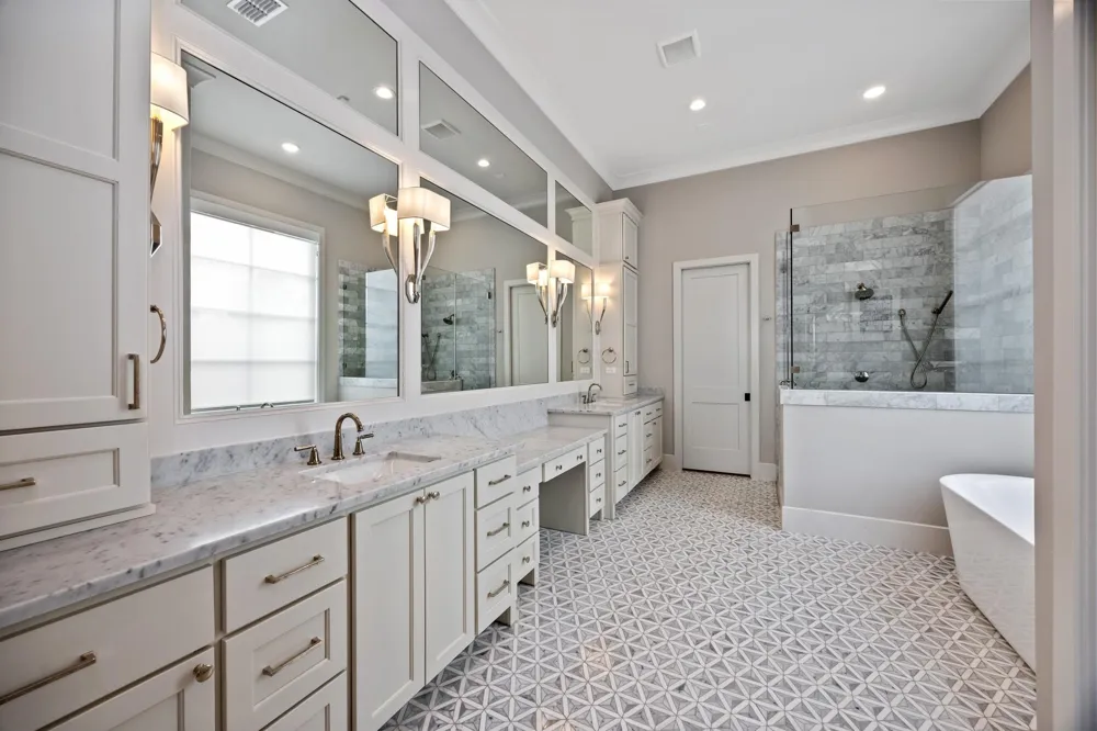 6822 E Warwick Lake Lane Spring, TX 77389