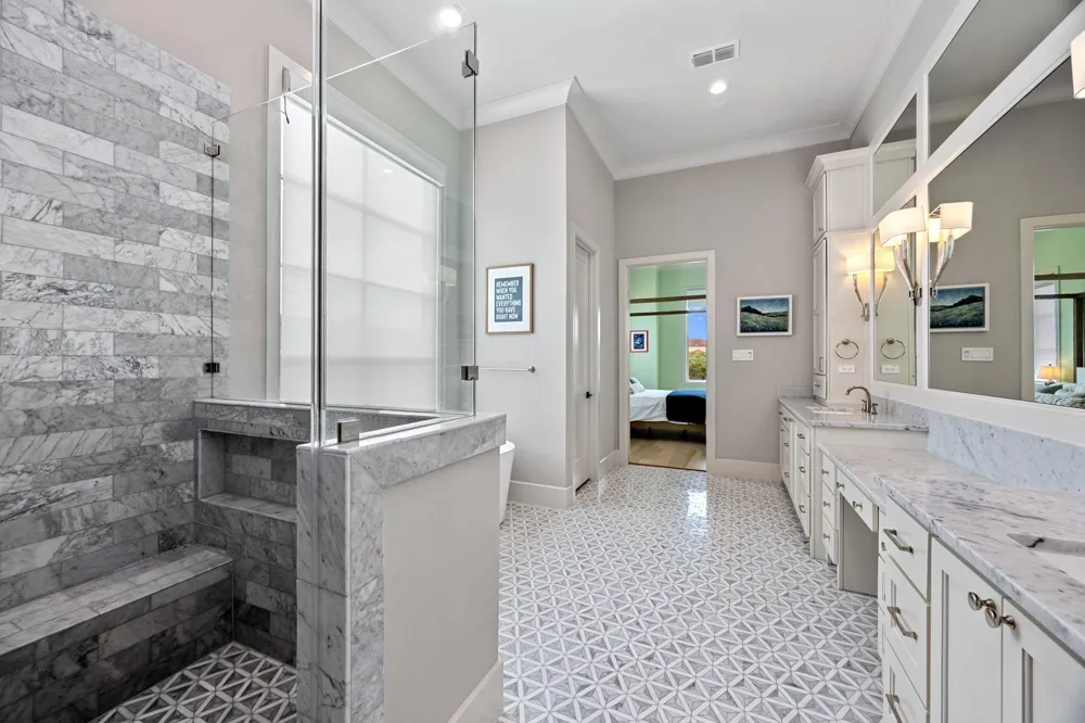 6822 E Warwick Lake Lane Spring, TX 77389