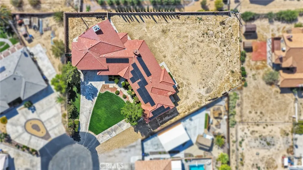 19924 Cronese Apple Valley, CA 92308