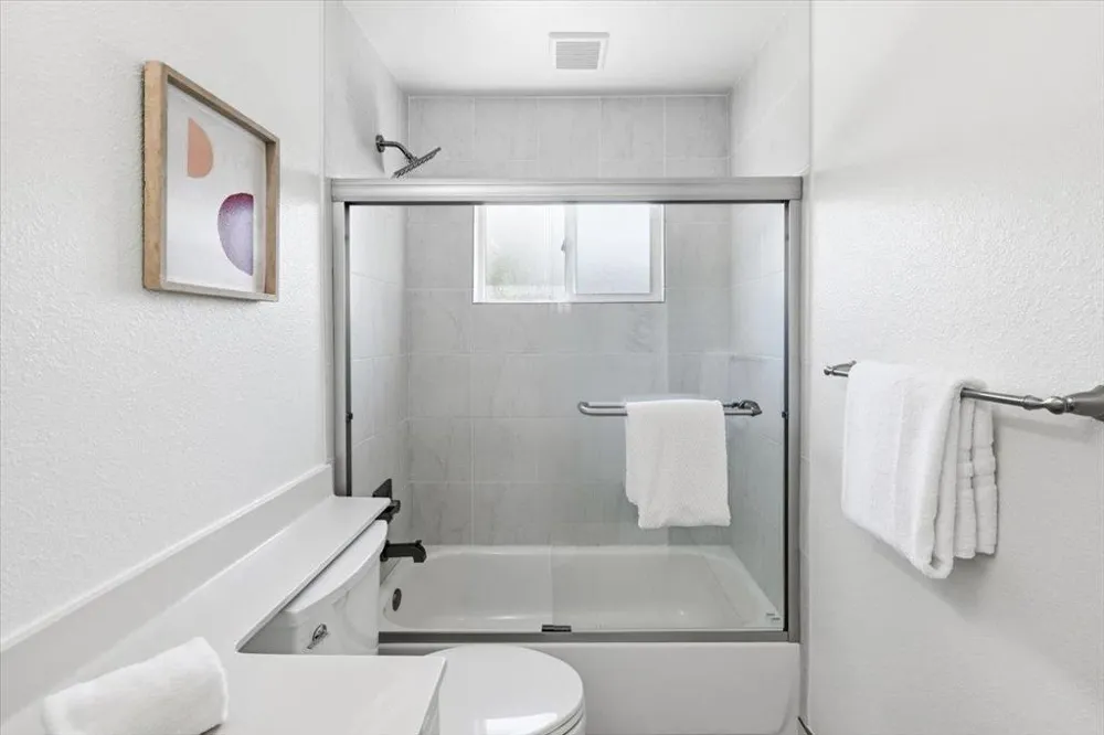 4295 Jan Way San Jose, CA 95124