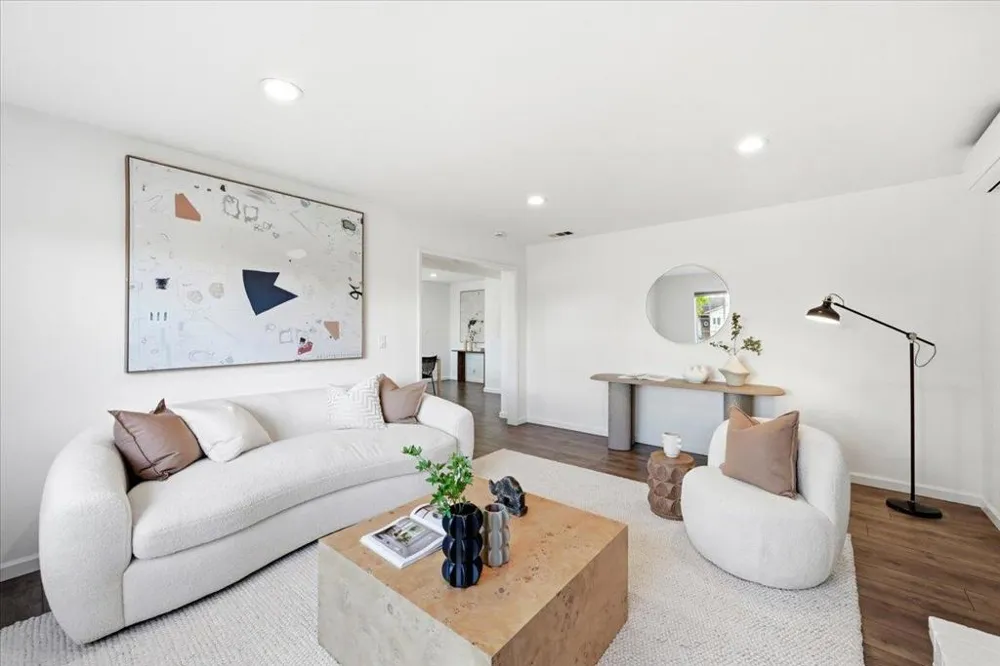 4295 Jan Way San Jose, CA 95124