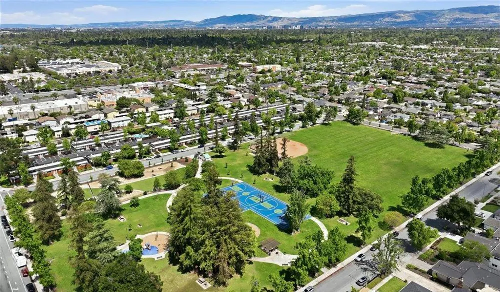 4295 Jan Way San Jose, CA 95124