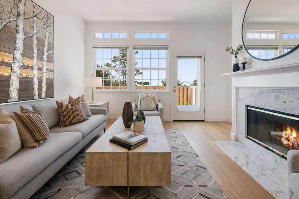 85 Outlook Circle Pacifica, CA 94044
