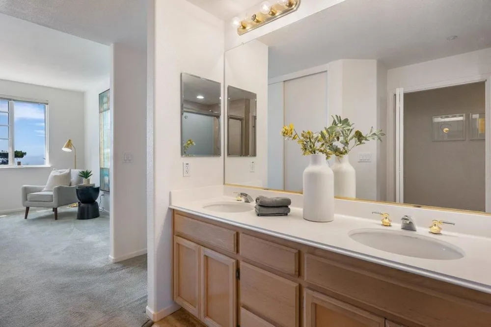 85 Outlook Circle Pacifica, CA 94044