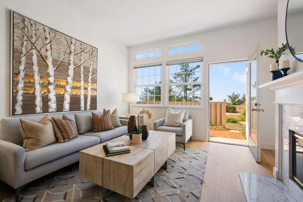 85 Outlook Circle Pacifica, CA 94044