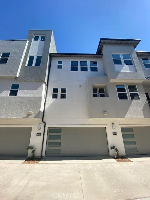 1411 Cara Drive Anaheim, CA 92805