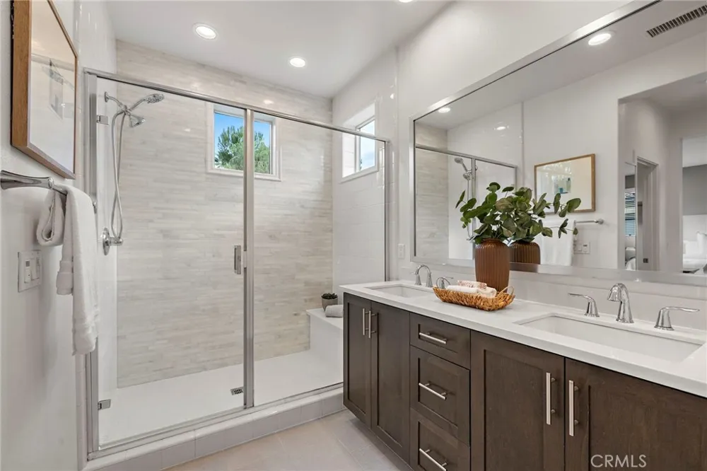 69 Clover Lake Forest, CA 92630