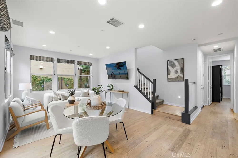 69 Clover Lake Forest, CA 92630