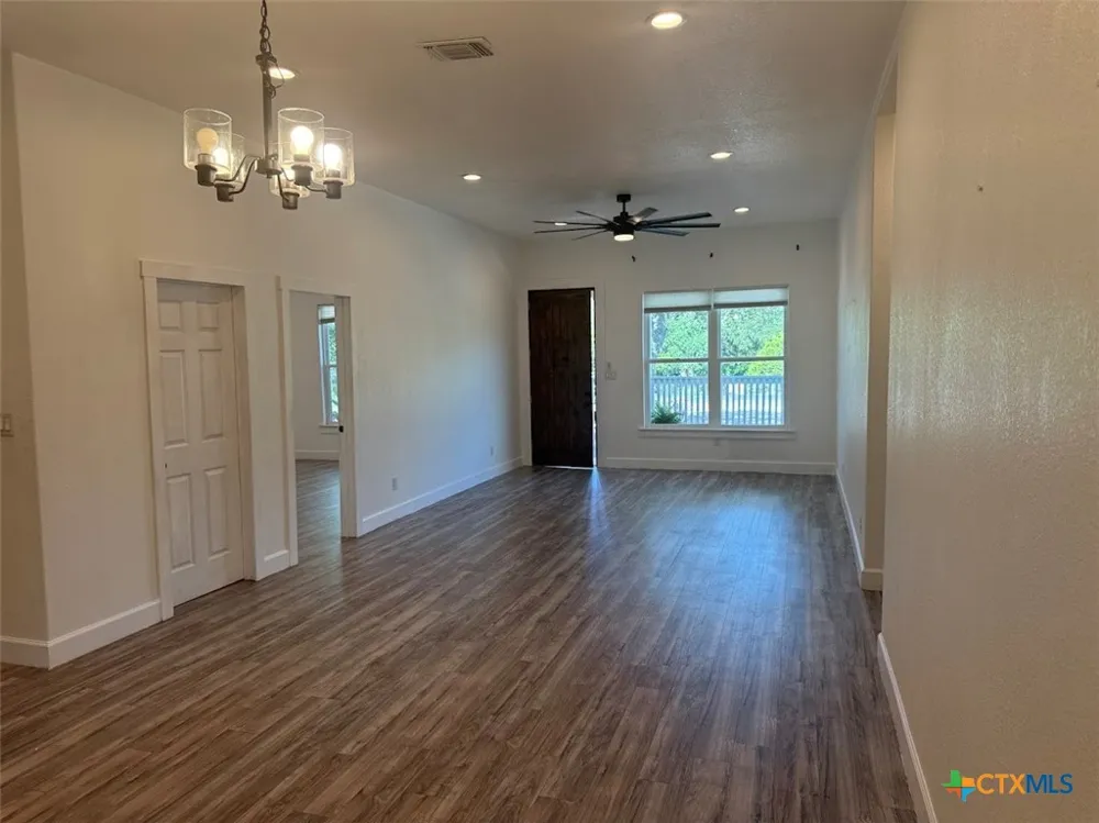 120 Town View #A Canyon Lake, TX 78133