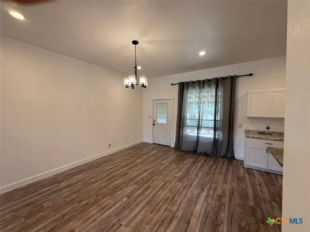 120 Town View #A Canyon Lake, TX 78133