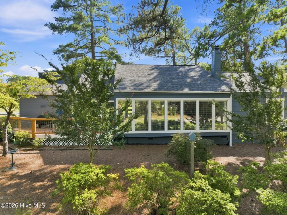 9 Forest Hills Lane Pinehurst, NC 28374