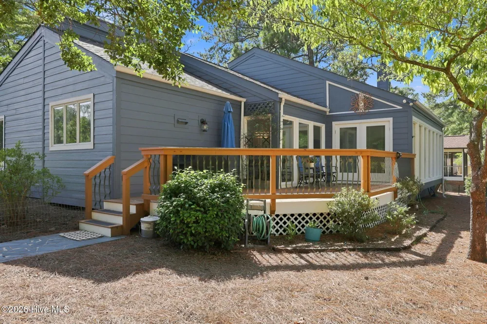 9 Forest Hills Lane Pinehurst, NC 28374