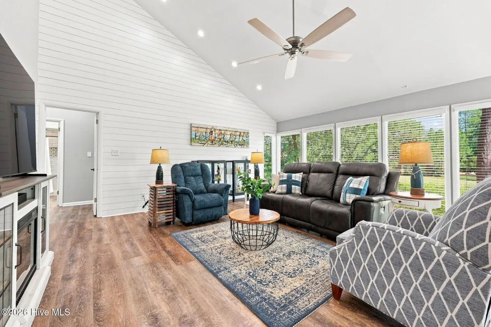 9 Forest Hills Lane Pinehurst, NC 28374