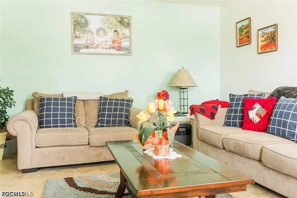 Moon Lane Labelle, FL 33935