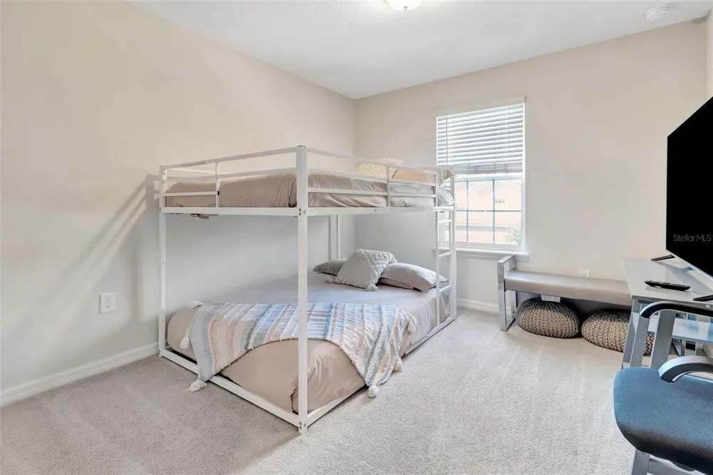 7312 OAKMOSS LOOP Davenport, FL 33837