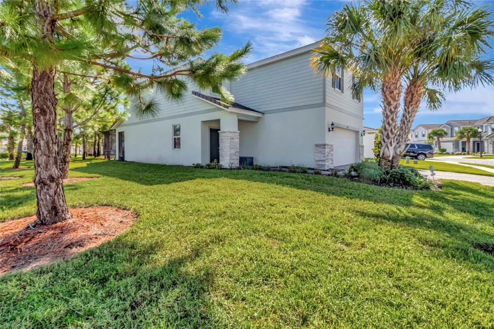 7312 OAKMOSS LOOP Davenport, FL 33837