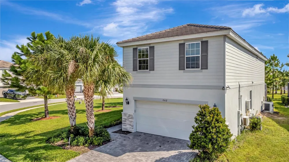 7312 OAKMOSS LOOP Davenport, FL 33837