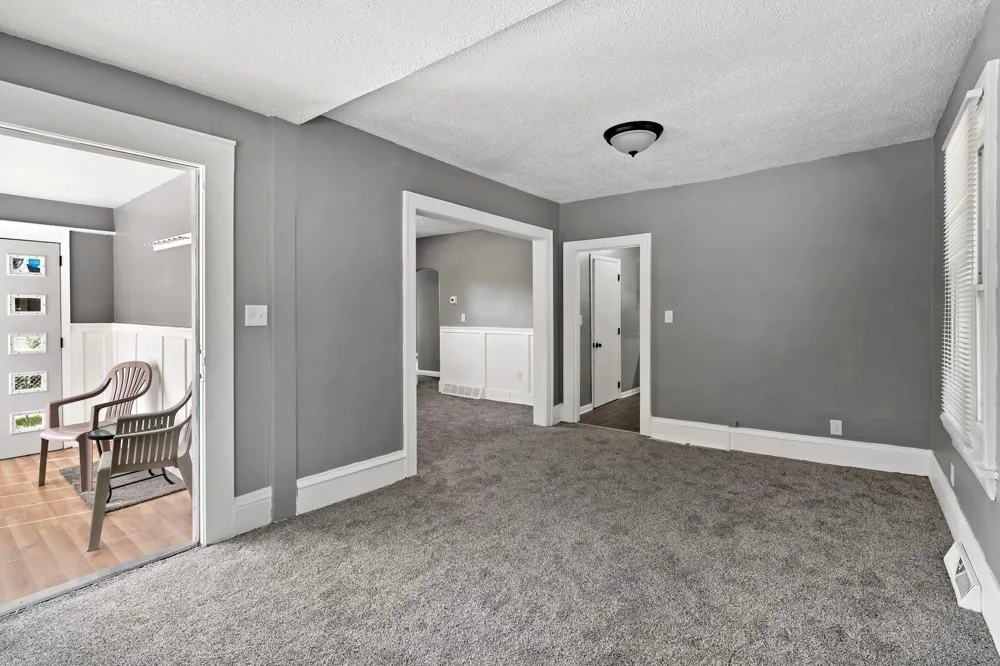 1008 Lowry Avenue Minneapolis, MN 55411