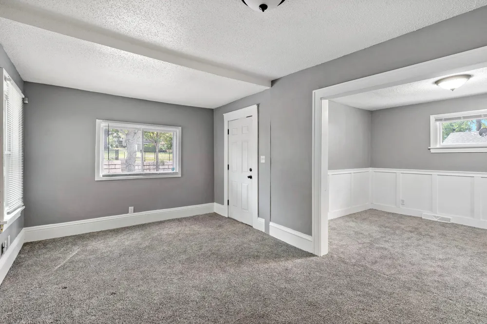 1008 Lowry Avenue Minneapolis, MN 55411