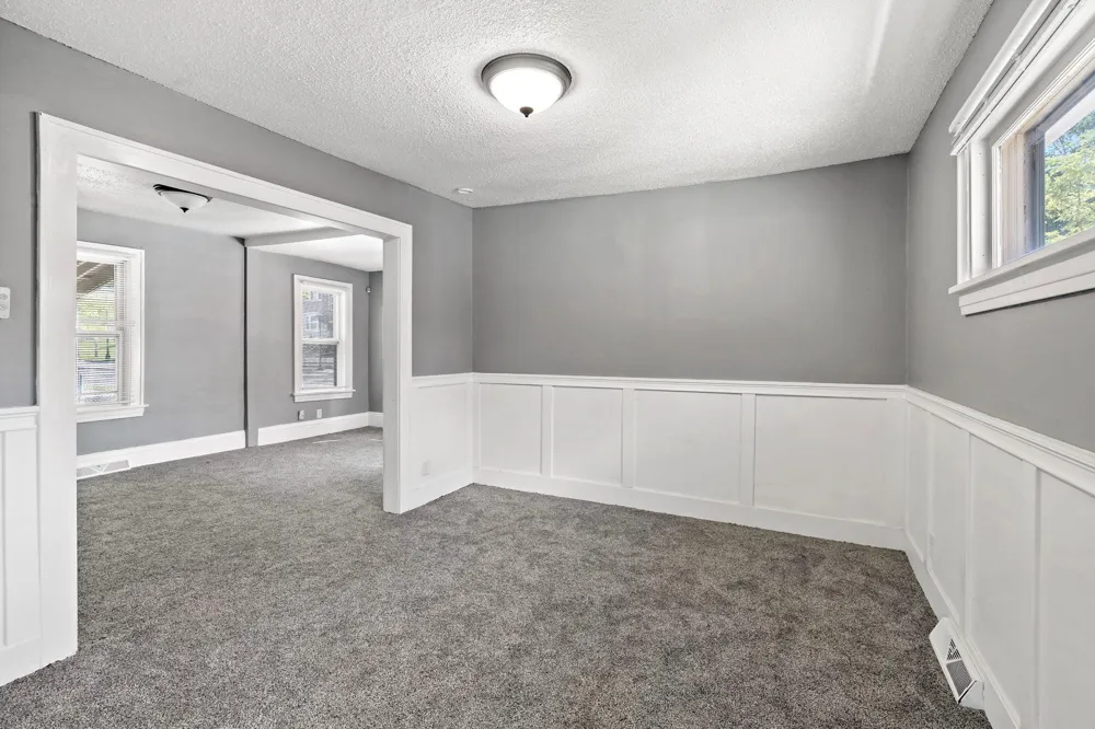 1008 Lowry Avenue Minneapolis, MN 55411