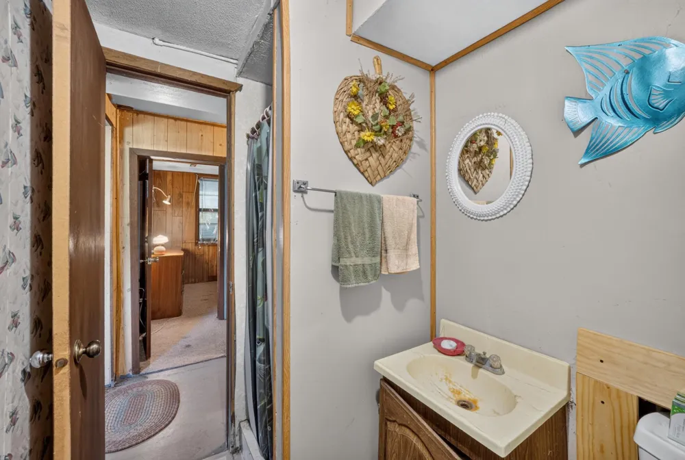 94183 State Highway 23 Holyoke, MN 55749