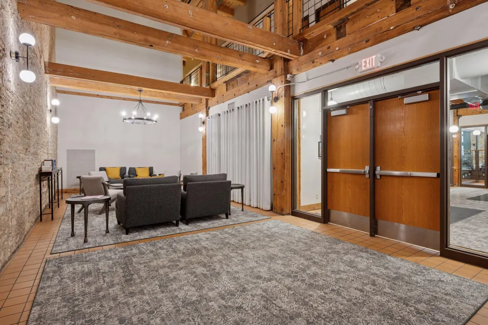 400 1st Street #304 Minneapolis, MN 55401