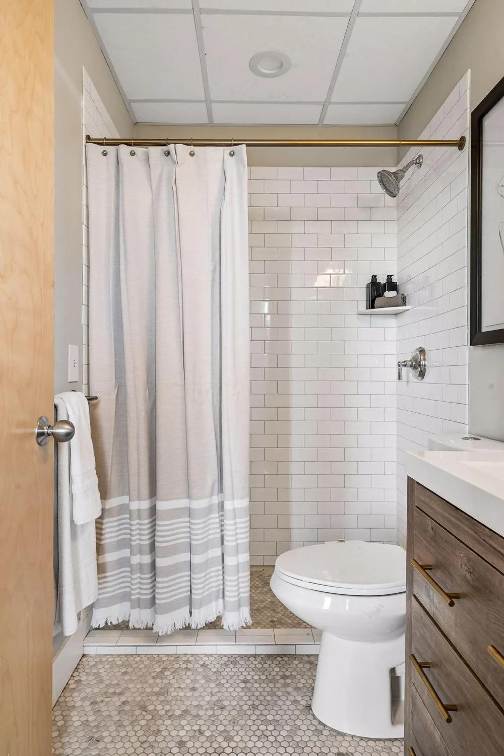 400 1st Street #304 Minneapolis, MN 55401