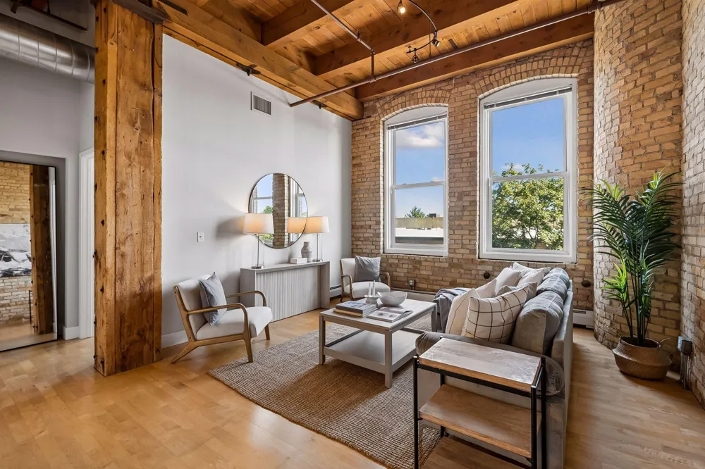 400 1st Street #304 Minneapolis, MN 55401