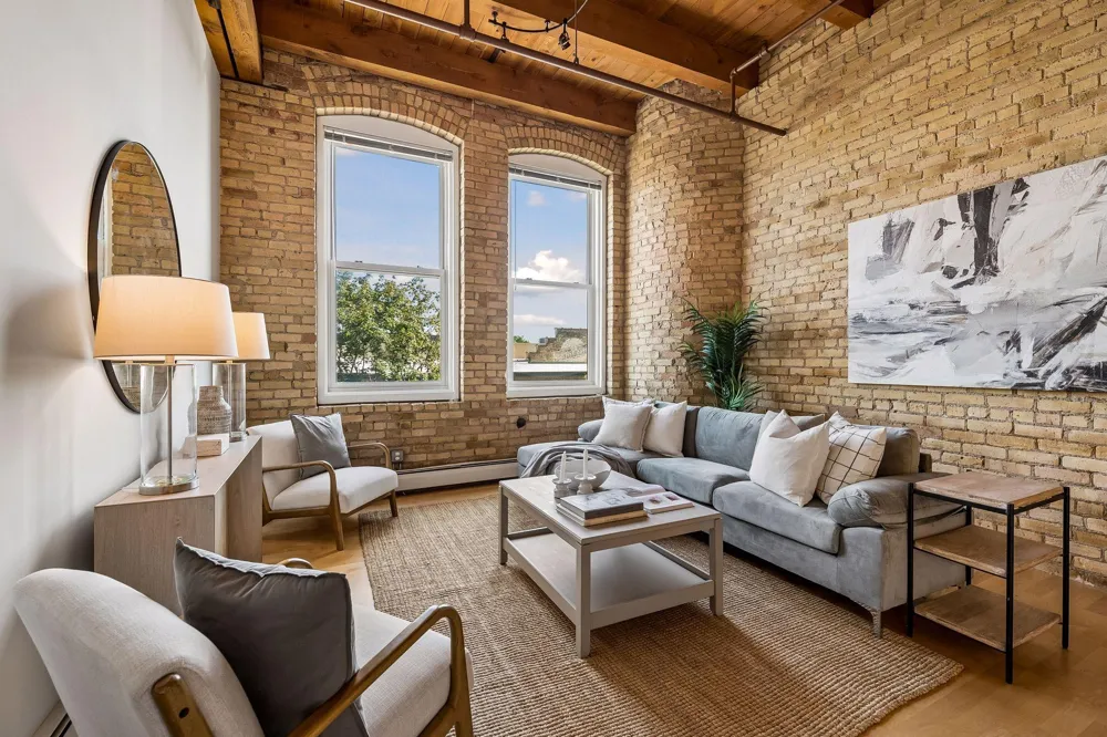 400 1st Street #304 Minneapolis, MN 55401