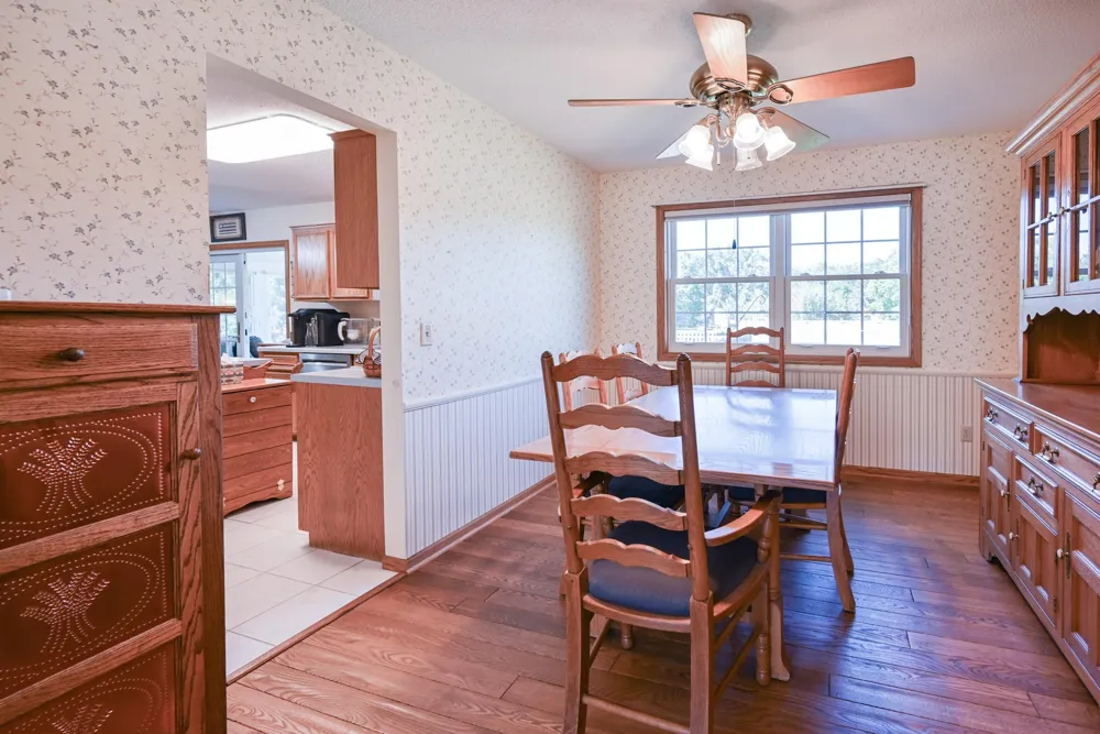 12892 Essex Way Apple Valley, MN 55124