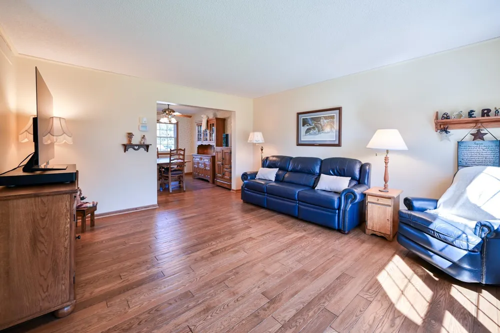 12892 Essex Way Apple Valley, MN 55124