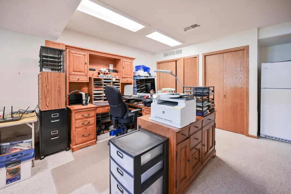 12892 Essex Way Apple Valley, MN 55124