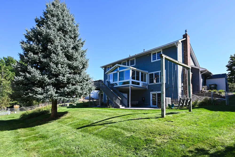 12892 Essex Way Apple Valley, MN 55124