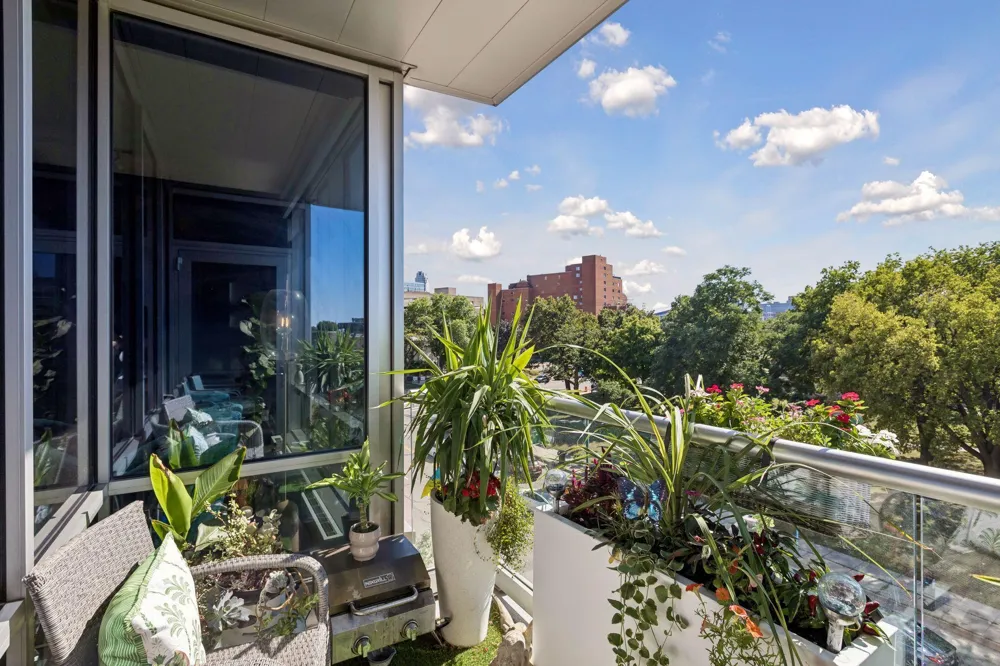 45 University Avenue SE #410 Minneapolis, MN 55414
